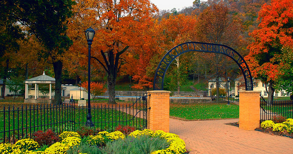 Fall-BS-State-Park-Entrance