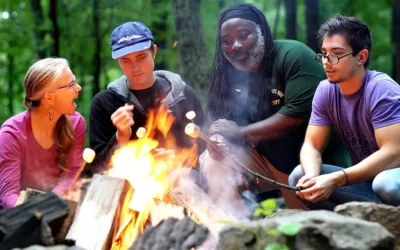 Best Early Autumn Itinerary for Historic Warm Springs and Mountain Hikes in Berkeley Springs, West Virginia